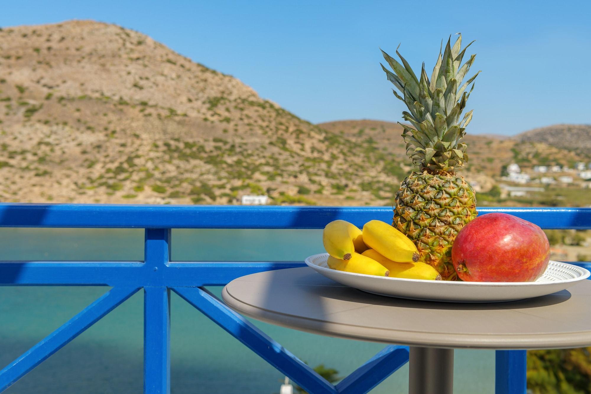 Dolphin Bay Seaside Resort & Suites Galissas Exteriér fotografie