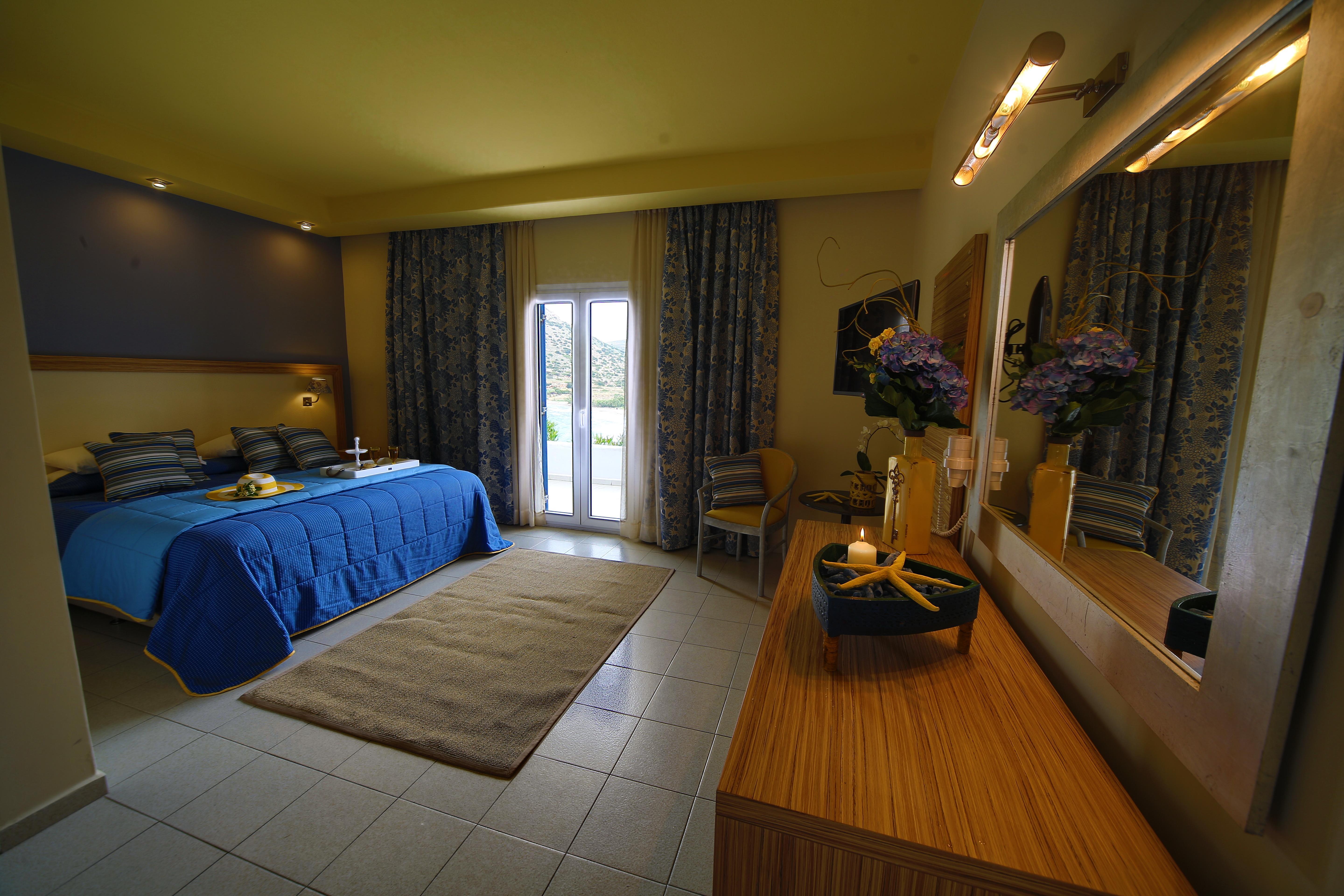 Dolphin Bay Seaside Resort & Suites Galissas Exteriér fotografie
