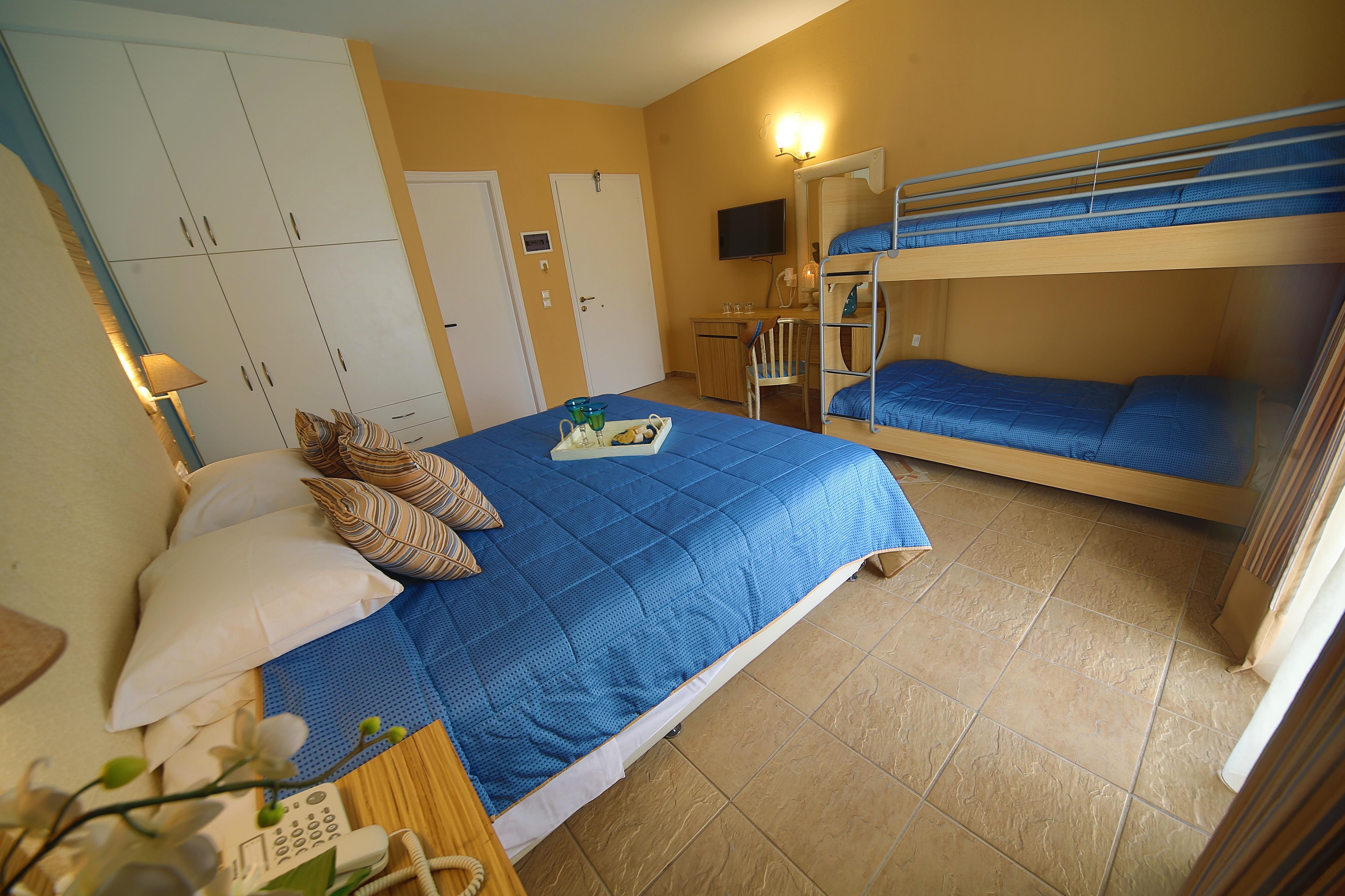 Dolphin Bay Seaside Resort & Suites Galissas Exteriér fotografie