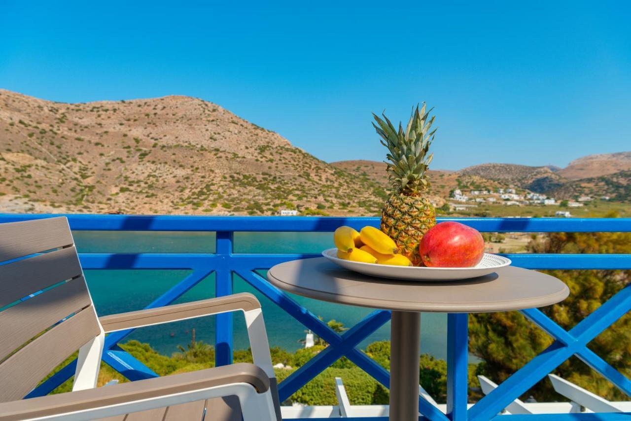 Dolphin Bay Seaside Resort & Suites Galissas Exteriér fotografie